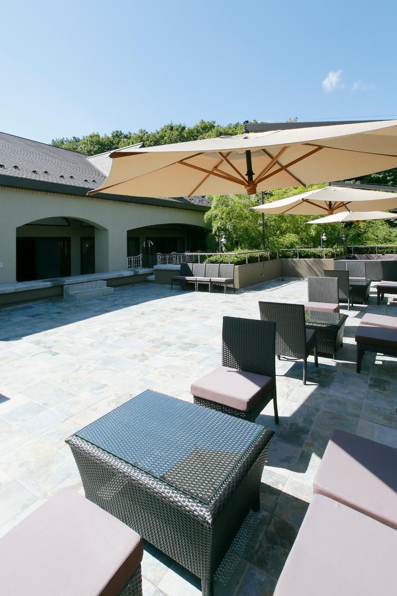 Hotel Floracion נאסו מראה חיצוני תמונה